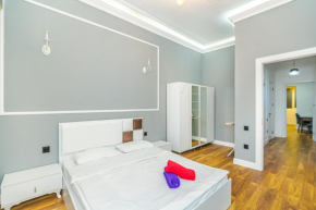 M Estate Targovu DeLuxe Home. (014)